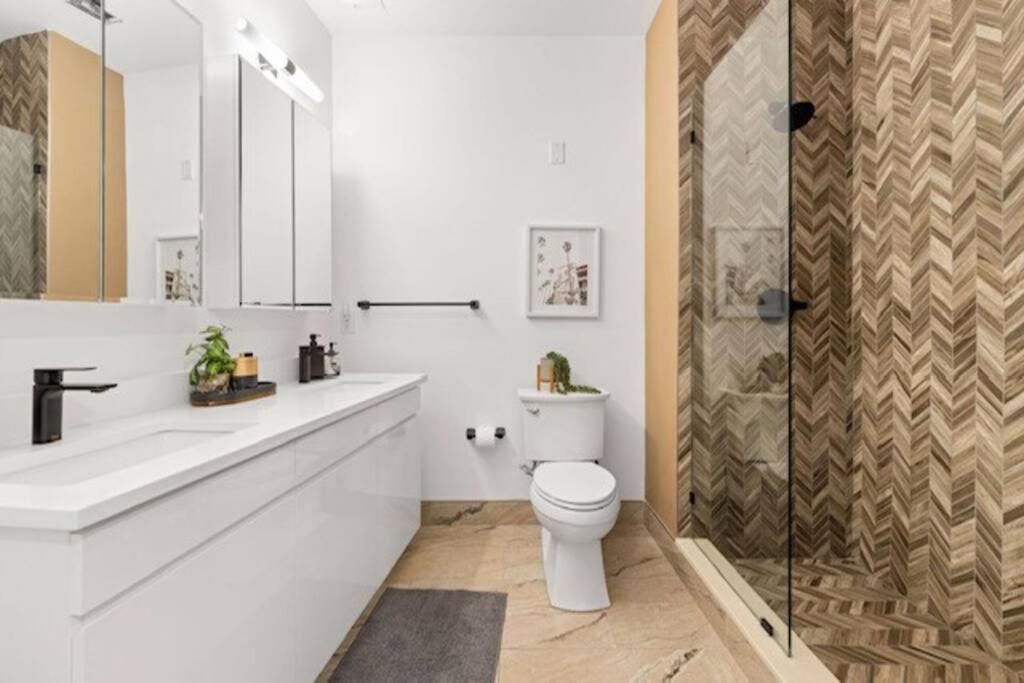Entire Apt/2Bd 2Bth/Amer. Dream Mall/Nyc/Ewr Airpt นูวาร์ก ภายนอก รูปภาพ