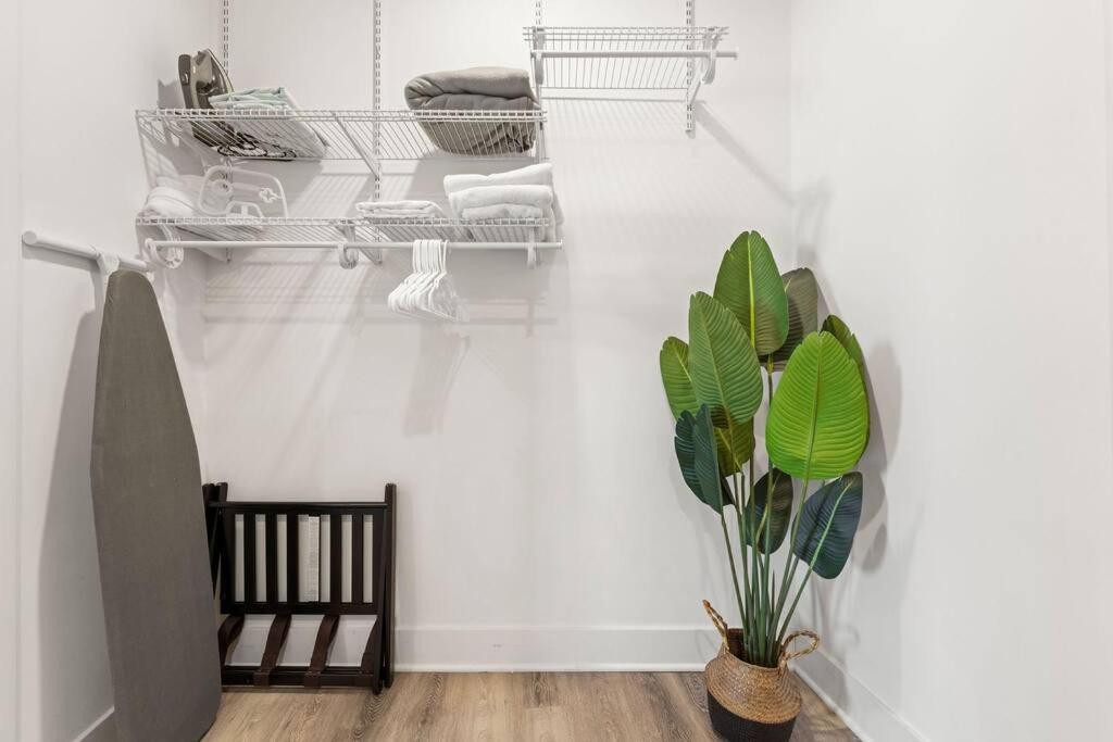 Entire Apt/2Bd 2Bth/Amer. Dream Mall/Nyc/Ewr Airpt นูวาร์ก ภายนอก รูปภาพ