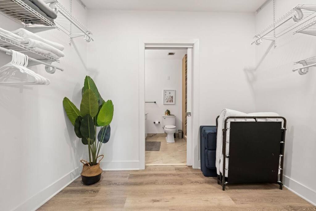 Entire Apt/2Bd 2Bth/Amer. Dream Mall/Nyc/Ewr Airpt นูวาร์ก ภายนอก รูปภาพ
